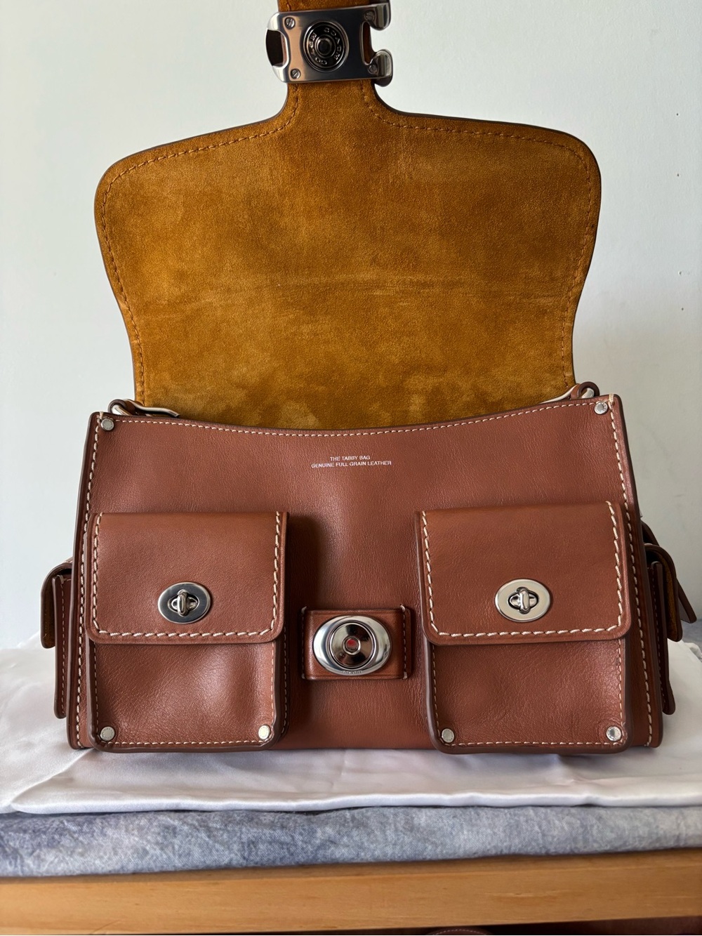 Coach Cargo Western Turnlock Tabby - Burnished Amber - Picture 7 of 13